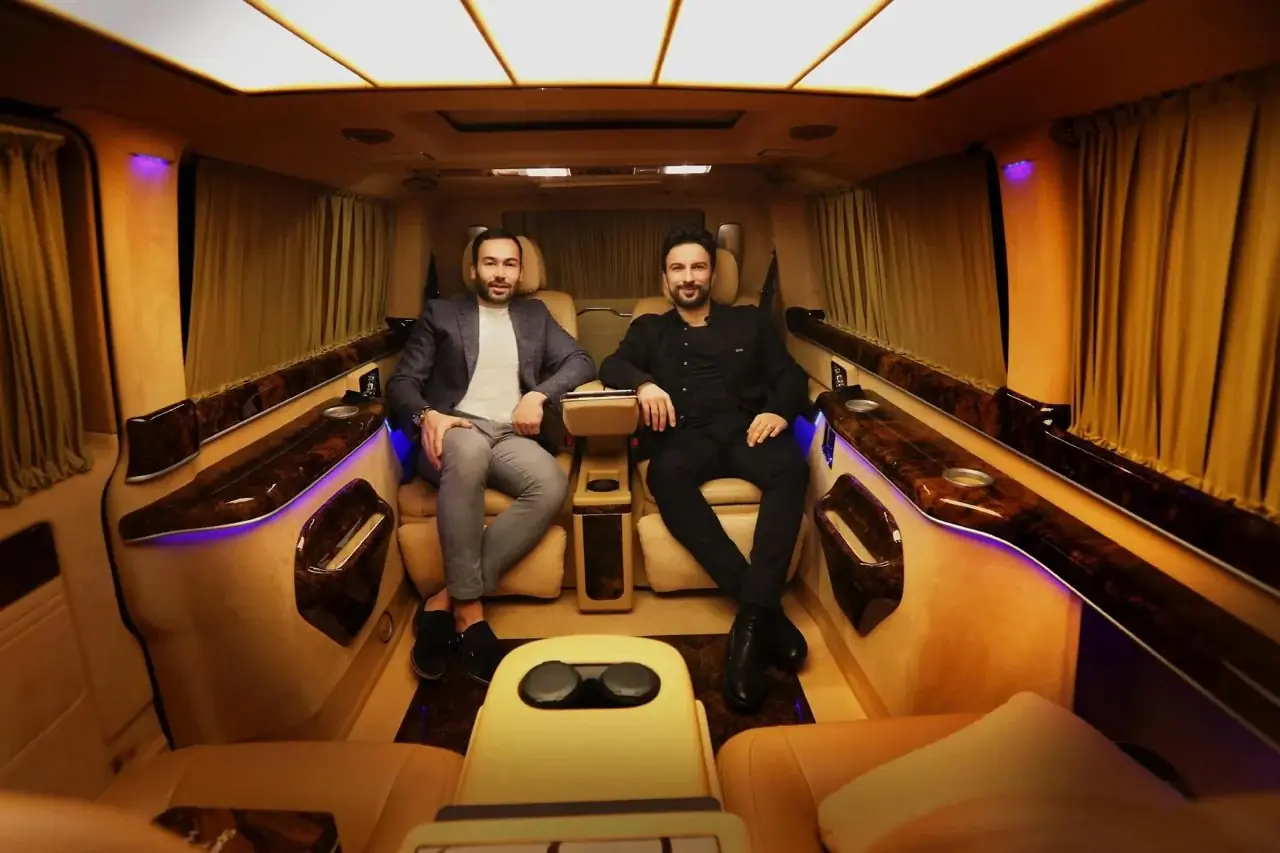 Tarkan (Pop Sanatçısı)